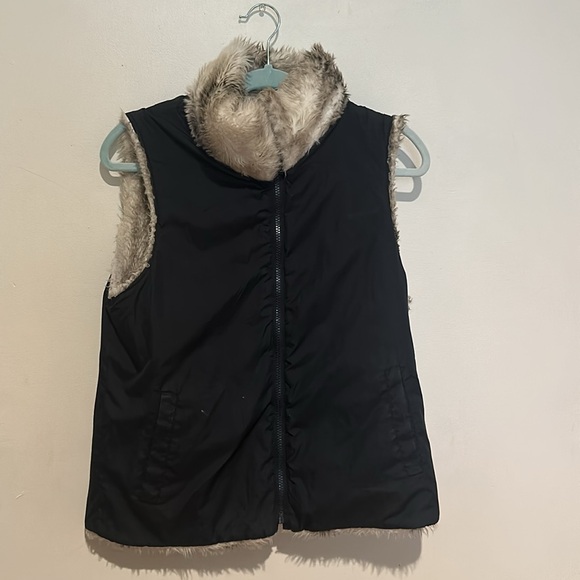Reversible Fur Vest - Picture 2 of 3